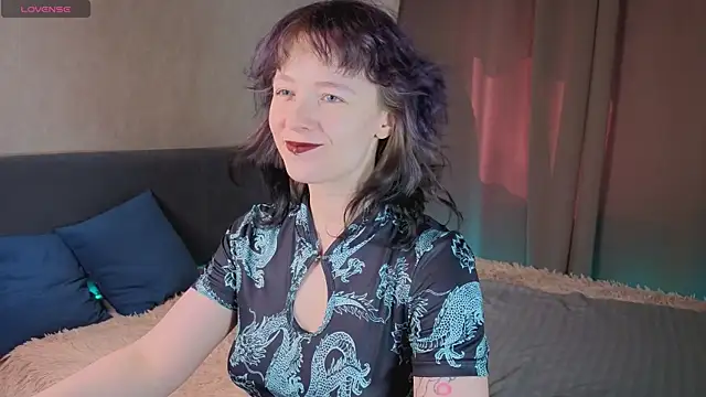 Ricki Bloom online show from 05/04/26, 09:01