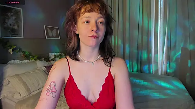 Ricki Bloom online show from 05/13/26, 09:49