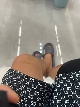 tanhua002 online show from 04/13/26, 02:32