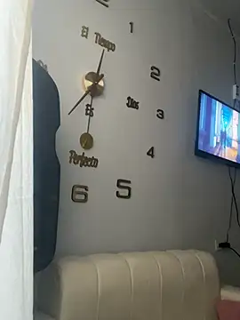 exotica222 online show from 04/10/26, 05:31