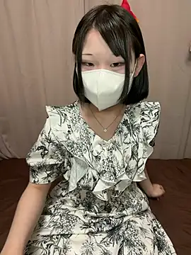 mini mini  online show from 05/15/26, 08:01