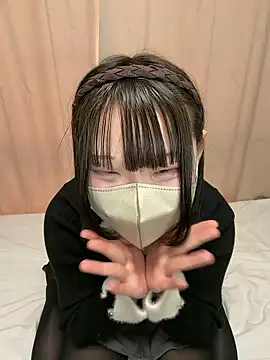 mini mini  online show from 04/15/26, 05:13