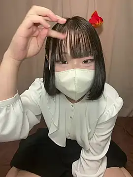 mini mini  online show from 05/19/26, 12:59