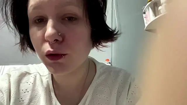 Hissokai online show from 04/18/26, 01:24