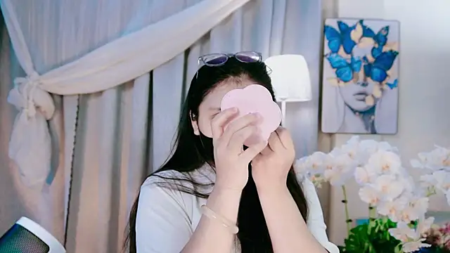 Chan Chann online show from 07/13/26, 02:00