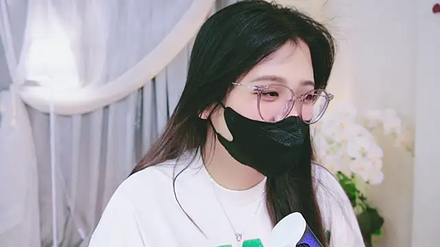 Chan Chann online show from 05/20/26, 01:57
