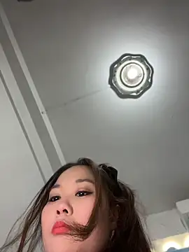 Snapshot of xiaoxiao_02 chatting on 04/14/26, 03:44 xiaoxiao 02 online show from 04/14/26, 03:44