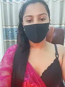 Snapshot of zareen_approach chatting on 06/15/26, 11:21 zareen approach online show from 06/15/26, 11:21