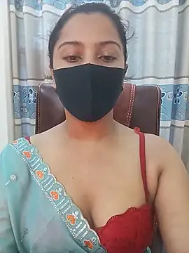 Snapshot of zareen_approach chatting on 06/16/26, 10:37 zareen approach online show from 06/16/26, 10:37