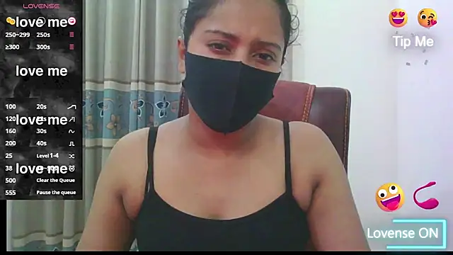 Snapshot of zareen_approach chatting on 07/20/26, 05:04 zareen approach online show from 07/20/26, 05:04