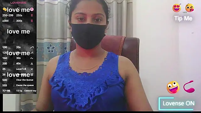 Snapshot of zareen_approach chatting on 07/06/26, 12:34 zareen approach online show from 07/06/26, 12:34