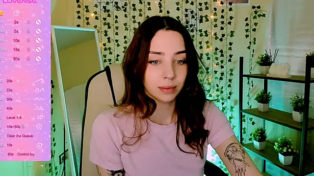Snapshot of CharliGrace_ chatting on 05/31/26, 08:09 CharliGrace online show from 05/31/26, 08:09