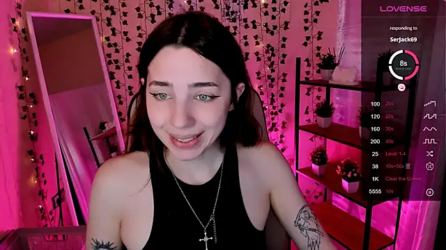 CharliGrace  online show from 05/17/26, 07:30