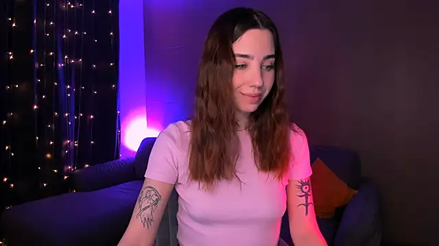 CharliGrace  online show from 04/16/26, 08:15
