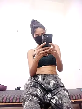 Riya cum66 online show from 04/25/26, 08:39