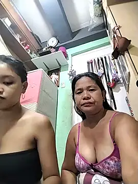 Snapshot of FILIPINAPUSSYPINAY chatting on 05/25/26, 01:32 FILIPINAPUSSYPINAY online show from 05/25/26, 01:32