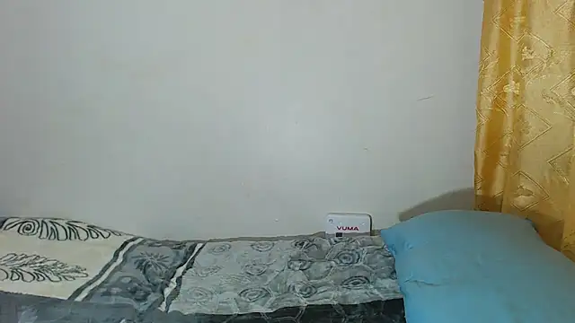 PetiteEbonyBabe  online show from 05/18/26, 05:34