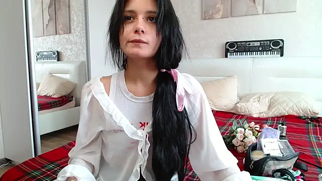 The Slutty Fox online show from 06/25/26, 07:57