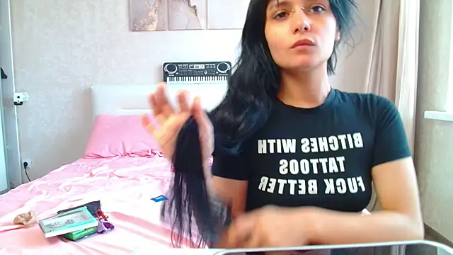 The Slutty Fox online show from 06/23/26, 08:34