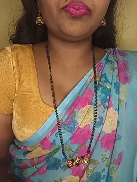 Snapshot of ur_love_kannada1 chatting on 06/06/26, 07:19 ur love kannada1 online show from 06/06/26, 07:19