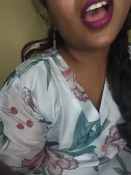 Snapshot of ur_love_kannada1 chatting on 07/19/26, 11:34 ur love kannada1 online show from 07/19/26, 11:34