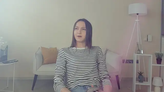 MellieLaliberte online show from 04/15/26, 01:48