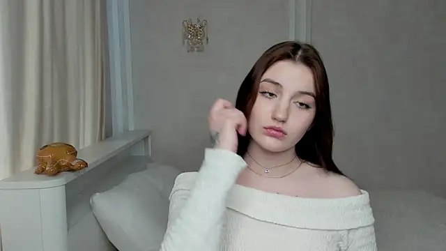 Snapshot of LeanaMolski chatting on 04/11/26, 05:04 LeanaMolski online show from 04/11/26, 05:04