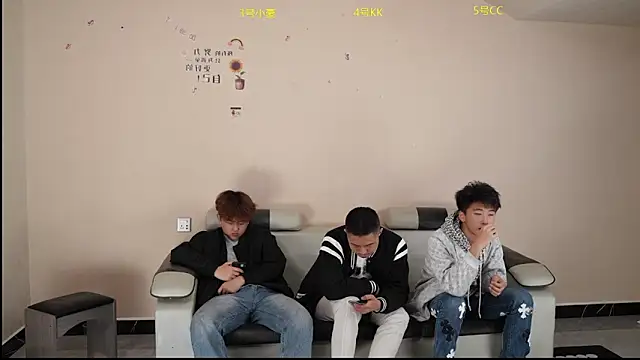 zc002 online show from 04/17/26, 05:21