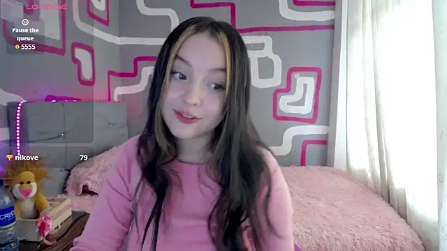 vero doll12 online show from 04/21/26, 01:39