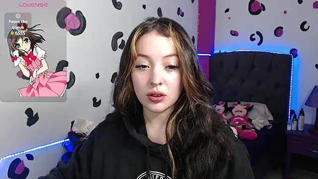 vero doll12 online show from 06/11/26, 01:52