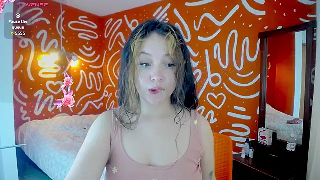vero doll12 online show from 06/25/26, 01:05