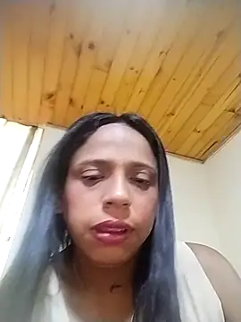 Snapshot of Daniela20269 chatting on 04/12/26, 06:55 Daniela20269 online show from 04/12/26, 06:55