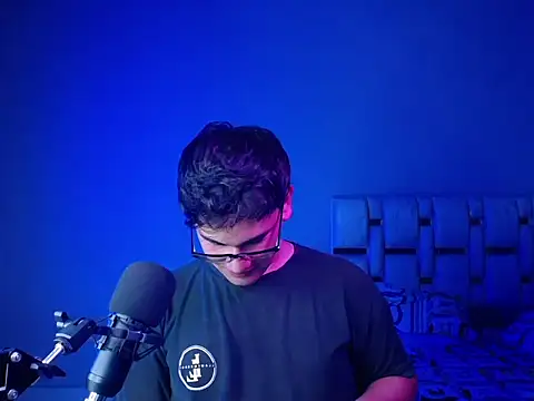 Andruetxx online show from 04/13/26, 12:47