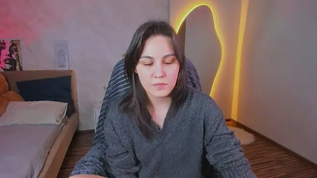 www Lily online show from 04/15/26, 01:26