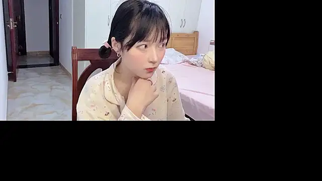 Kaixin-baobao online show from 04/19/26, 12:06