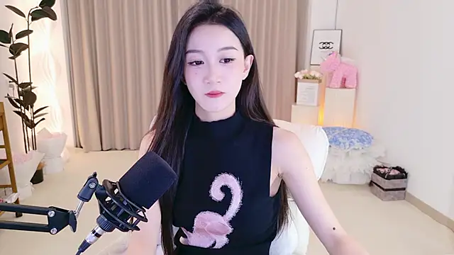 Snapshot of Dancing-CoCo-Pro chatting on 07/02/26, 04:07 Dancing-CoCo-Pro online show from 07/02/26, 04:07