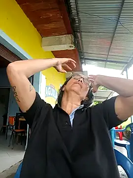 DulceM0609 online show from 04/16/26, 05:25