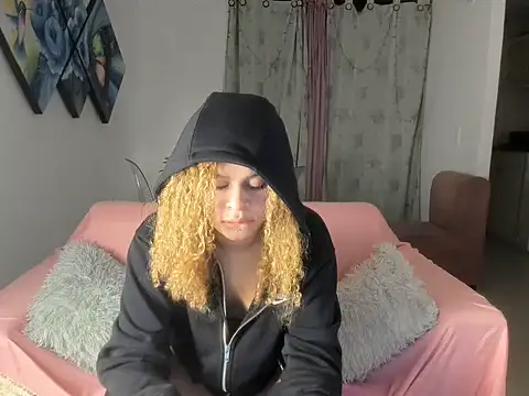 Michellblue online show from 07/07/26, 06:47