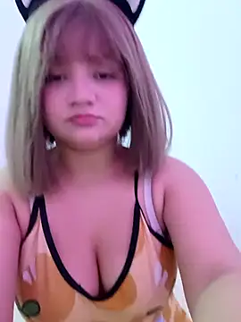 Karina PrettyHot69 online show from 04/23/26, 04:19