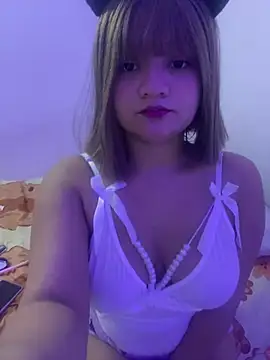 Karina PrettyHot69 online show from 04/23/26, 11:17