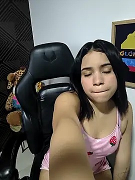 Tatiana Flame69 online show from 04/13/26, 08:57