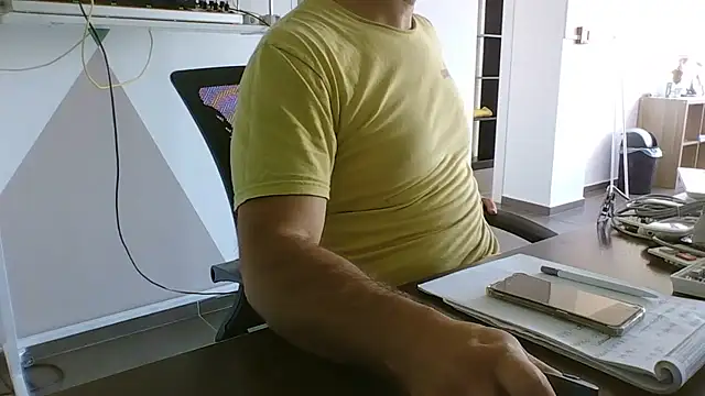 Snapshot of brunosso85ita chatting on 06/11/26, 01:41 brunosso85ita online show from 06/11/26, 01:41