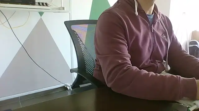 brunosso85ita online show from 04/14/26, 07:02