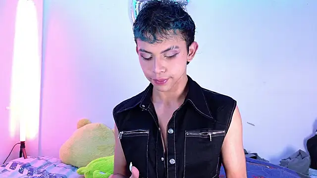 Apolo Prince1 online show from 07/04/26, 03:35