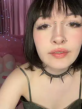 virusDoll online show from 06/02/26, 12:49