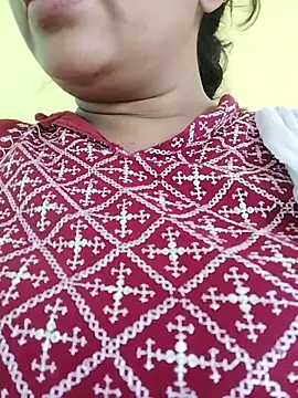 Snapshot of Monika_telugu_queen chatting on 04/13/26, 07:45 Monika telugu queen online show from 04/13/26, 07:45