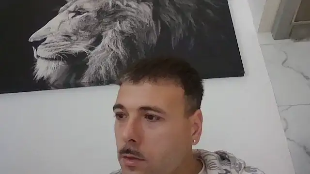 Snapshot of CasalFire chatting on 05/01/26, 02:55 CasalFire online show from 05/01/26, 02:55