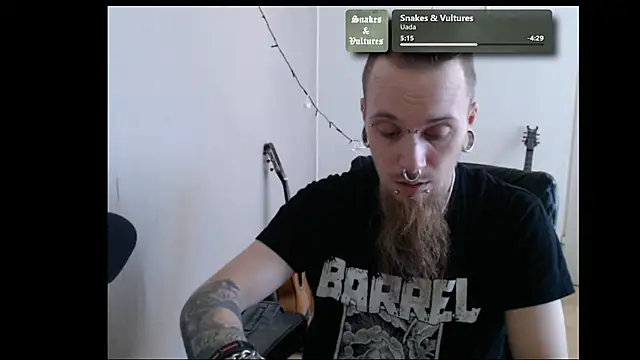 Snapshot of THatRandomMetalHead chatting on 05/28/26, 02:01 THatRandomMetalHead online show from 05/28/26, 02:01