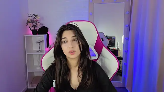 JasminAvily online show from 04/19/26, 03:02