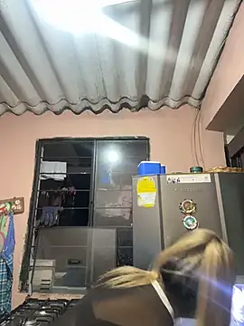 Kimmiebellarie online show from 06/20/26, 02:49